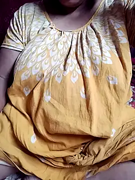 Hotty-rumi online show from 10/10/25, 04:50