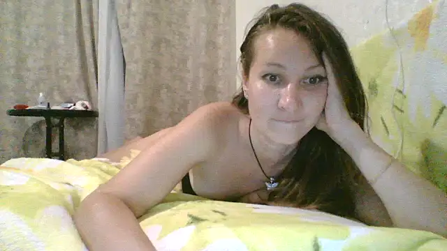 Snapshot of Yulia777 chatting on 10/07/25, 03:53 Yulia777 online show from 10/07/25, 03:53