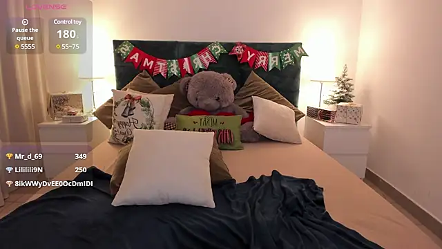 AmA lia  online show from 12/22/24, 11:22