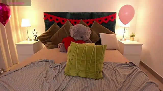 AmA lia  online show from 02/28/25, 11:58