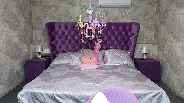 Snapshot of Barbara_Blonde chatting on 03/19/25, 05:17 Barbara Blonde online show from 03/19/25, 05:17