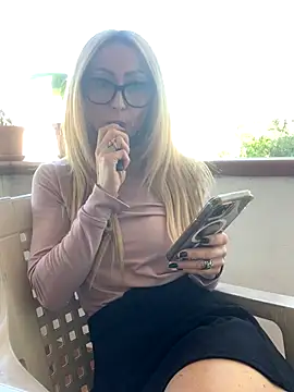 harleyejoker1 online show from 10/10/25, 10:03