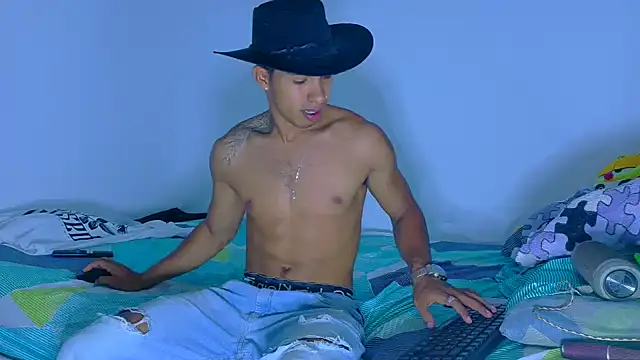 maximo vega newv online show from 04/22/26, 08:43