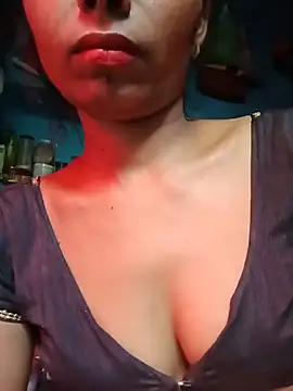Snapshot of Kajal__Mehra chatting on 07/13/26, 02:36 Kajal Mehra online show from 07/13/26, 02:36