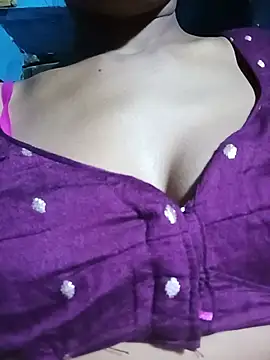 Snapshot of Kajal__Mehra chatting on 07/28/26, 04:39 Kajal Mehra online show from 07/28/26, 04:39
