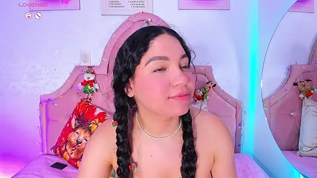 amandalee01 online show from 11/30/25, 07:51