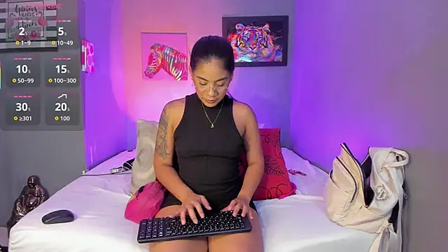 PammelaRoss1 online show from 09/24/25, 05:16