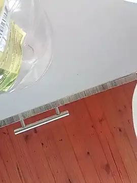 Snapshot of Darly_Gomez chatting on 01/18/25, 01:40 Darly Gomez online show from 01/18/25, 01:40