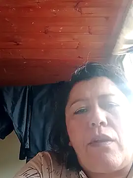 Snapshot of Darly_Gomez chatting on 03/06/25, 03:35 Darly Gomez online show from 03/06/25, 03:35