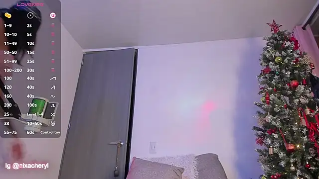 aixacheryl  online show from 12/23/24, 12:14