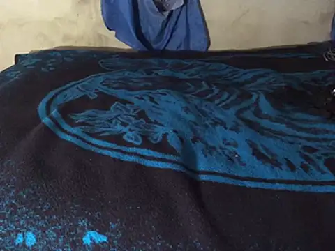 manuamador online show from 02/07/25, 04:27