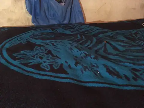 manuamador online show from 02/11/25, 04:11