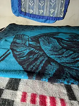 manuamador online show from 11/05/25, 04:23