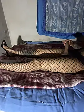 manuamador online show from 04/10/26, 04:50