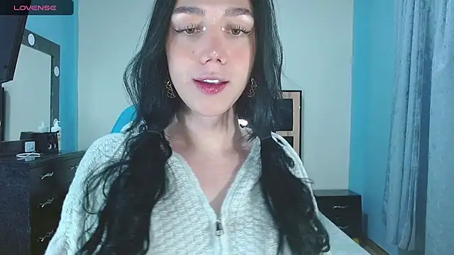 karla zambrano online show from 11/12/25, 09:25