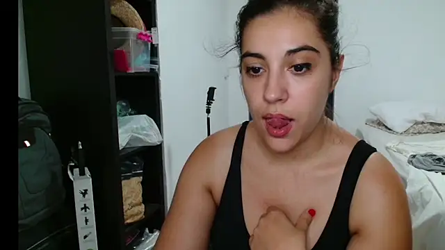 Ursumi1 online show from 09/11/25, 12:49