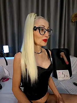 Milforja online show from 11/27/25, 07:05