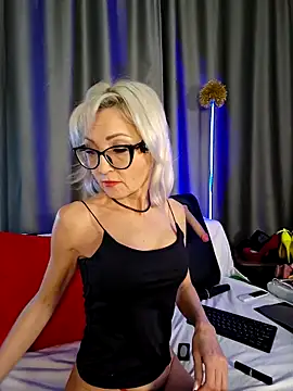 Milforja online show from 02/20/26, 07:36