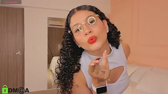 SHARONN     online show from 09/10/25, 04:12