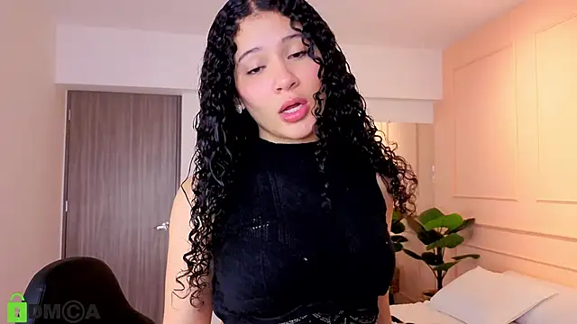 SHARONN     online show from 11/08/25, 03:29