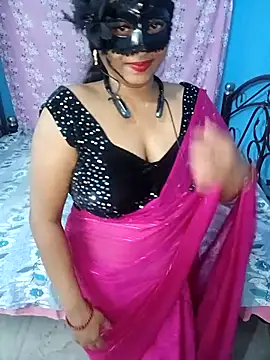 Sexy Mona Bhabhi online show from 02/14/25, 05:14
