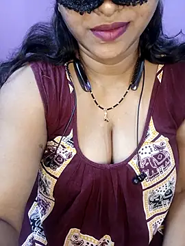 Sexy Mona Bhabhi online show from 01/18/26, 06:12