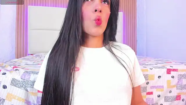 aggy castel online show from 02/08/26, 07:01