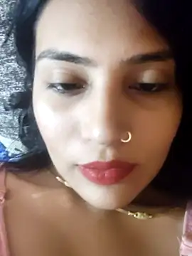 unique gracy online show from 10/24/25, 03:36