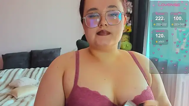 Snapshot of Jessica_Joy chatting on 07/15/26, 07:13 Jessica Joy online show from 07/15/26, 07:13