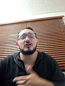 Nene1325 online show from 03/12/25, 05:24