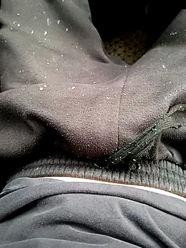 paubabando  online show from 10/02/25, 08:49