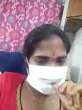 Snapshot of srivani143 chatting on 03/18/25, 04:04 srivani143 online show from 03/18/25, 04:04