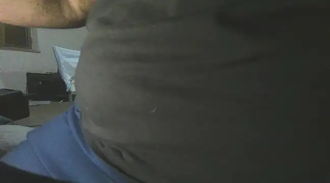 Snapshot of angel0_voglioso chatting on 01/01/25, 03:57 angel0 voglioso online show from 01/01/25, 03:57