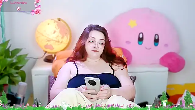 Weiwei5200 online show from 11/05/25, 03:17