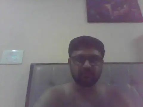 Snapshot of SexyyMotaLund57 chatting on 05/20/26, 02:12 SexyyMotaLund57 online show from 05/20/26, 02:12