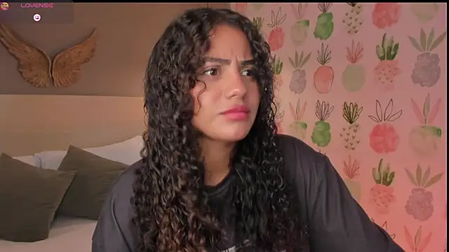 yaya23x online show from 03/25/26, 01:50