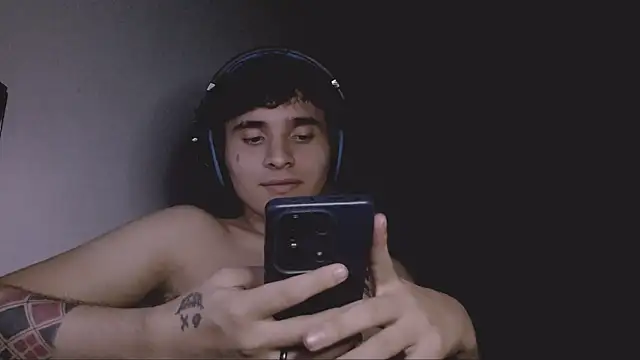 Charley quin online show from 09/12/25, 03:17