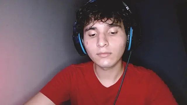 Charley quin online show from 10/10/25, 04:22