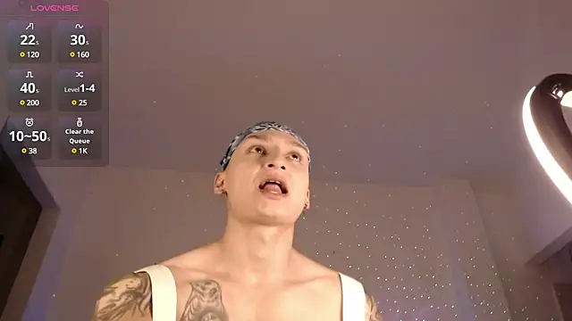 arthurphoenix  online show from 01/03/25, 03:27