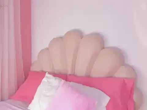  cherrykingsley1 online show from 11/04/25, 02:32