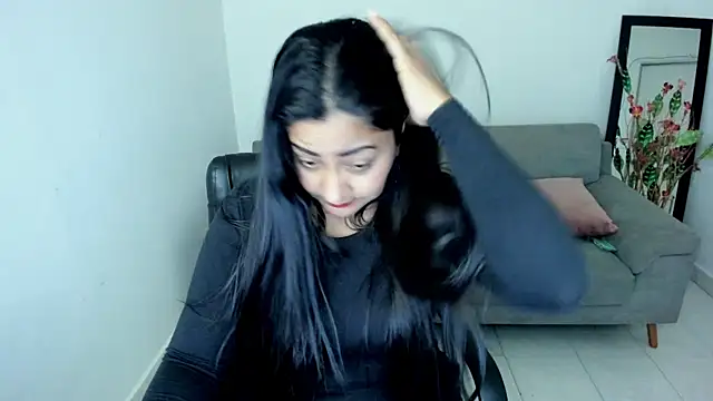 Adele Sweett online show from 11/20/25, 10:37