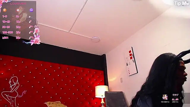 Snapshot of Elektra_Abundance_ chatting on 01/11/25, 08:32 Elektra Abundance  online show from 01/11/25, 08:32