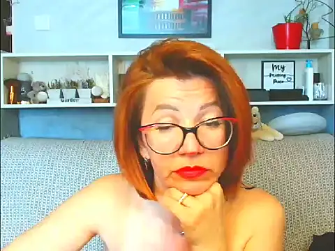 Natali3855 online show from 06/06/26, 05:45
