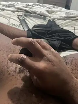 Hueythebbc online show from 12/21/24, 06:34