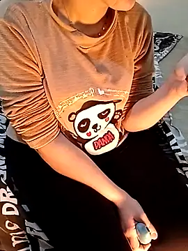 ShadiaStar online show from 02/06/25, 06:51