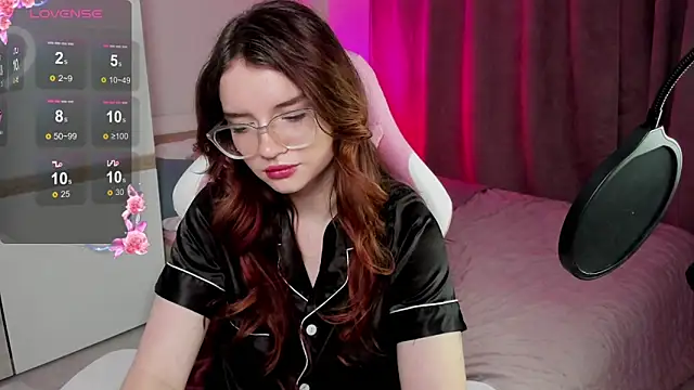 Sonya Glen online show from 02/11/25, 08:31