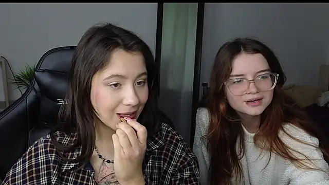 Sonya Glen online show from 03/06/25, 09:25