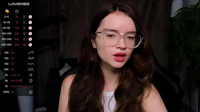 Sonya Glen online show from 09/22/25, 10:01