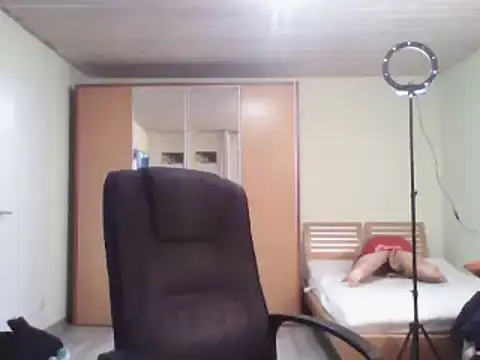 Snapshot of Kinky-Kristina chatting on 02/09/25, 06:16 Kinky-Kristina online show from 02/09/25, 06:16