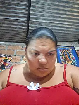 Snapshot of chubby_sexy_big_tits chatting on 02/23/25, 03:45 chubby sexy big tits online show from 02/23/25, 03:45